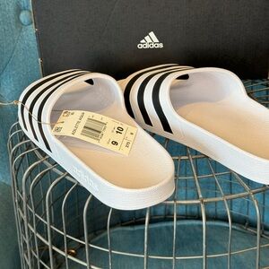 Adidas Slides Men 10/Women 9 NWT